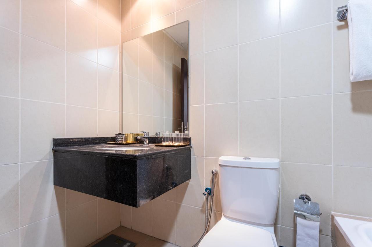 Aliving Elegant 1br At Liwan Mazaya-11 * Dubai